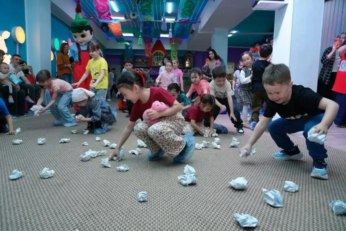 В столичном Театре кукол прошли игры, посвящённые чистоте и экологии