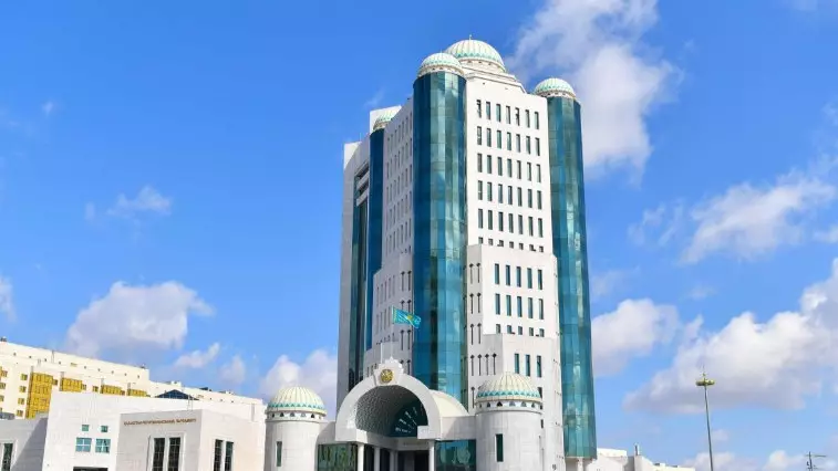 Сенат рассмотрит соглашения по «зелёной» энергии и безопасности