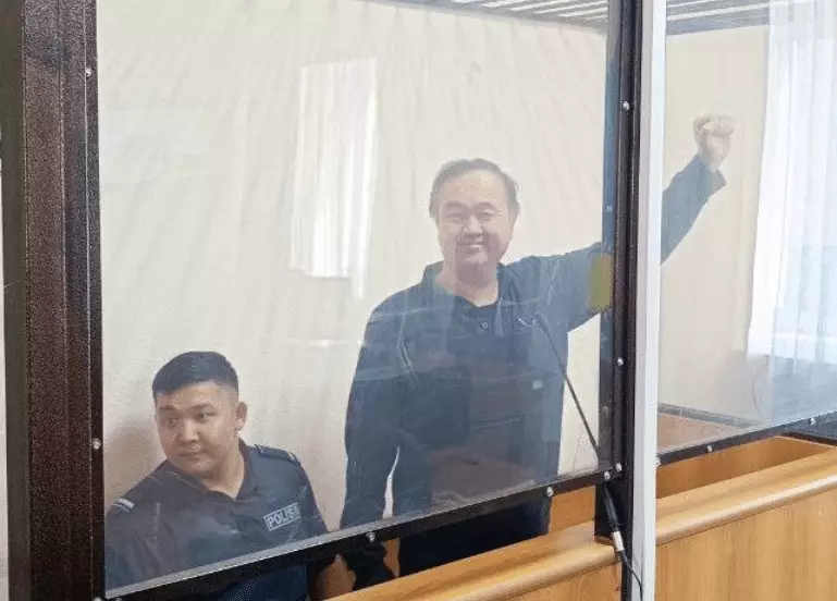 Блогеру из Костанайской области дали срок за вымогательство у птицефабрики