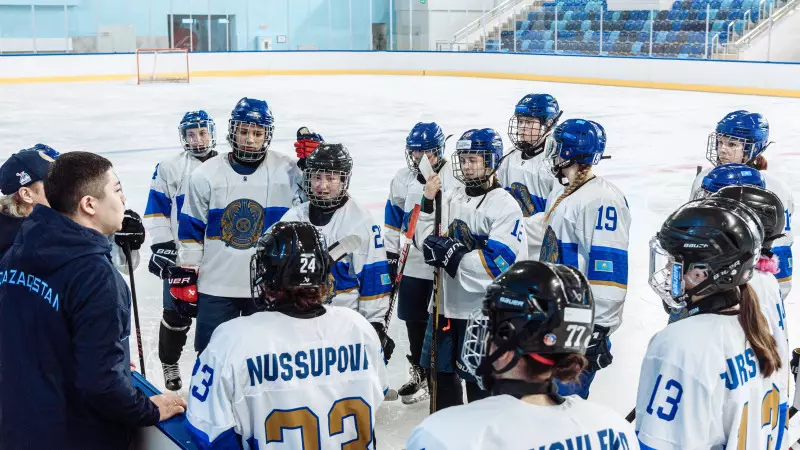 Хоккейден Қазақстан әйелдер құрамасы әлем чемпионатына аттанады