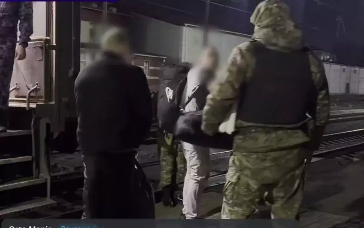 Россия передала Казахстану подозреваемого в мошенничестве на миллиард тенге