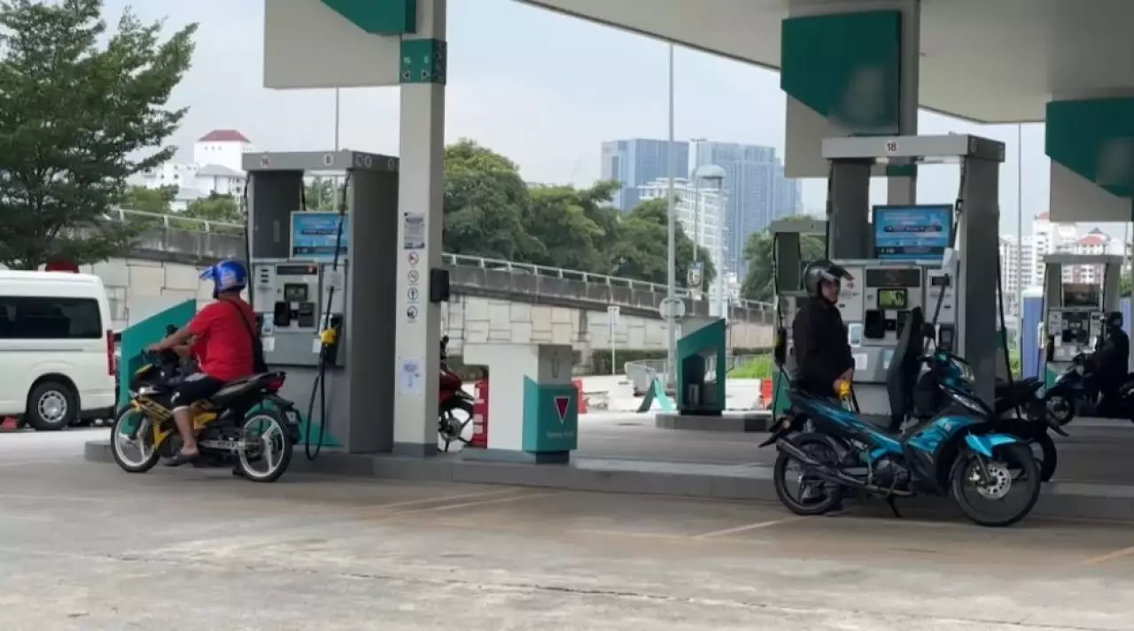 Малайзия вводит меры из-за роста цен на нефть