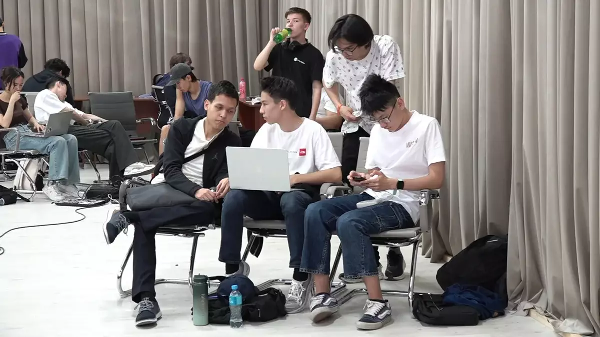 Алматылық оқушылар бір тәуліктің ішінде нейрожелінің көмегімен жоба әзірледі