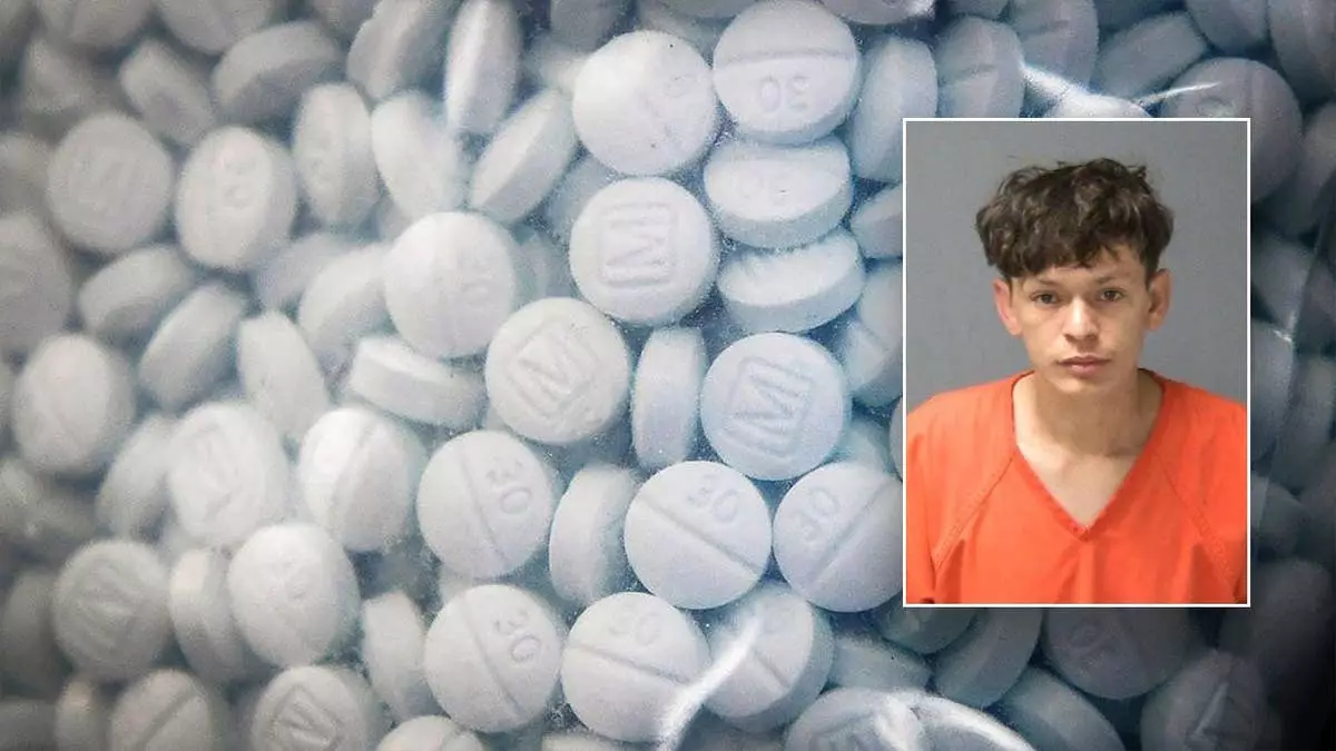 Подозреваемый под стражей иммиграционной службы после того, как фентанил и кокаин попали в лицо заместителю шерифа.