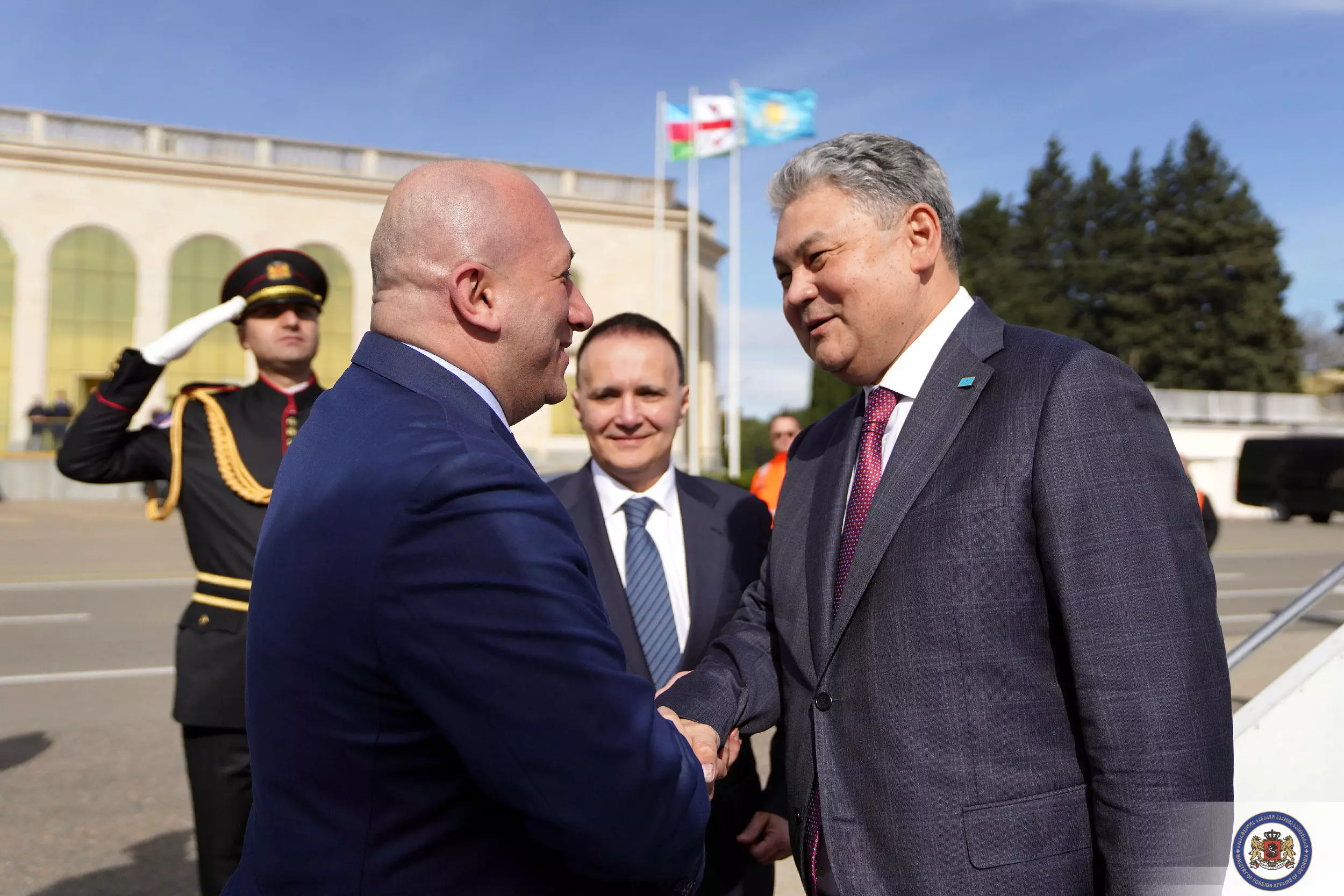 Министр иностранных дел Казахстана прибыл в Грузию.
