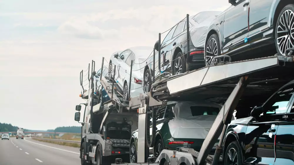 Казахстанцы останутся без арабской Camry? Как на нас повлияла ситуация на Ближнем Востоке