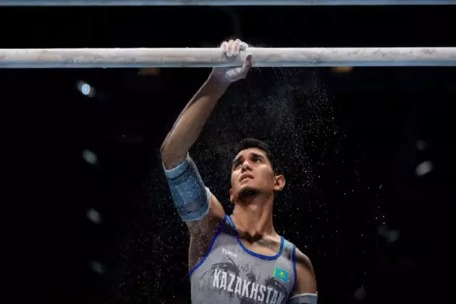 Қазақстандық гимнаст Мысырда өткен Әлем кубогы кезеңінде күміс медаль жеңіп алды