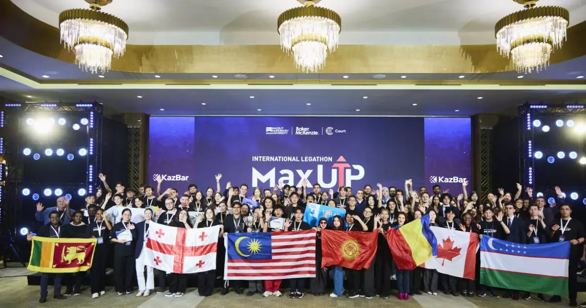   Астанада 13 елдің студенттері цифрлық дәуірдің сын-қатерлеріне арналған үздік құқықтық шешімдерді әзірледі   