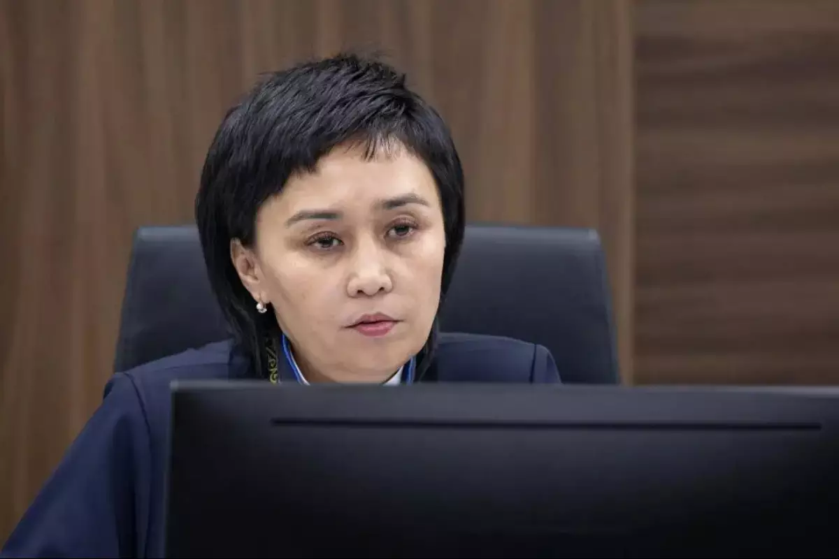 Прыжок с 25-го этажа и кровавая расправа: детали процесса у судьи Кульбаевой