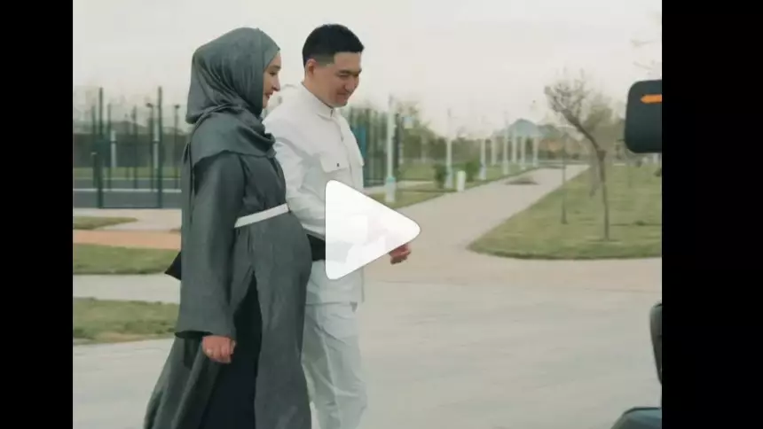 Әнші Төреғали мен әйелі жұрттан сөз естіп қалды