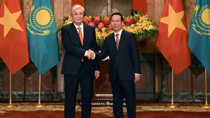 Токаев направил поздравление новому президенту Вьетнама