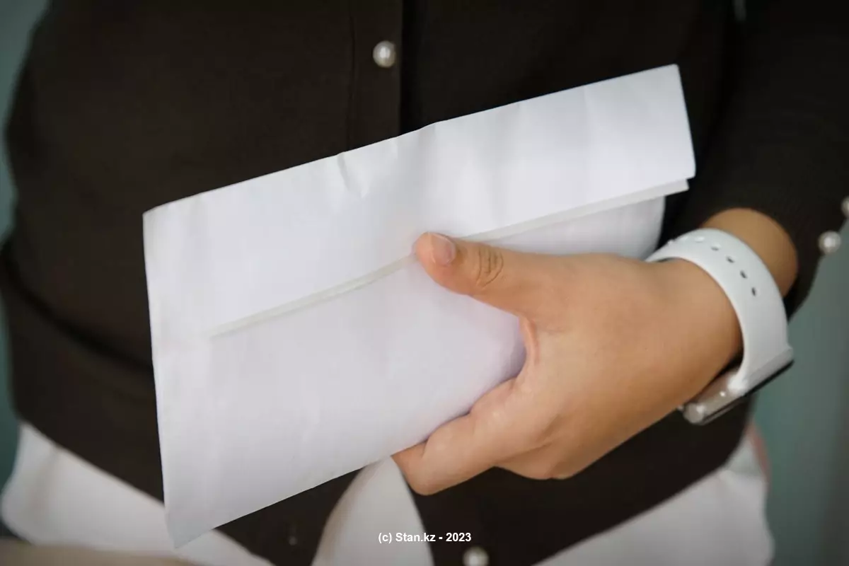 Алматыда бірнеше компания басшылары мен қызметкерлері жемқорлық үшін 14 жылға дейін түрмеге қамалды