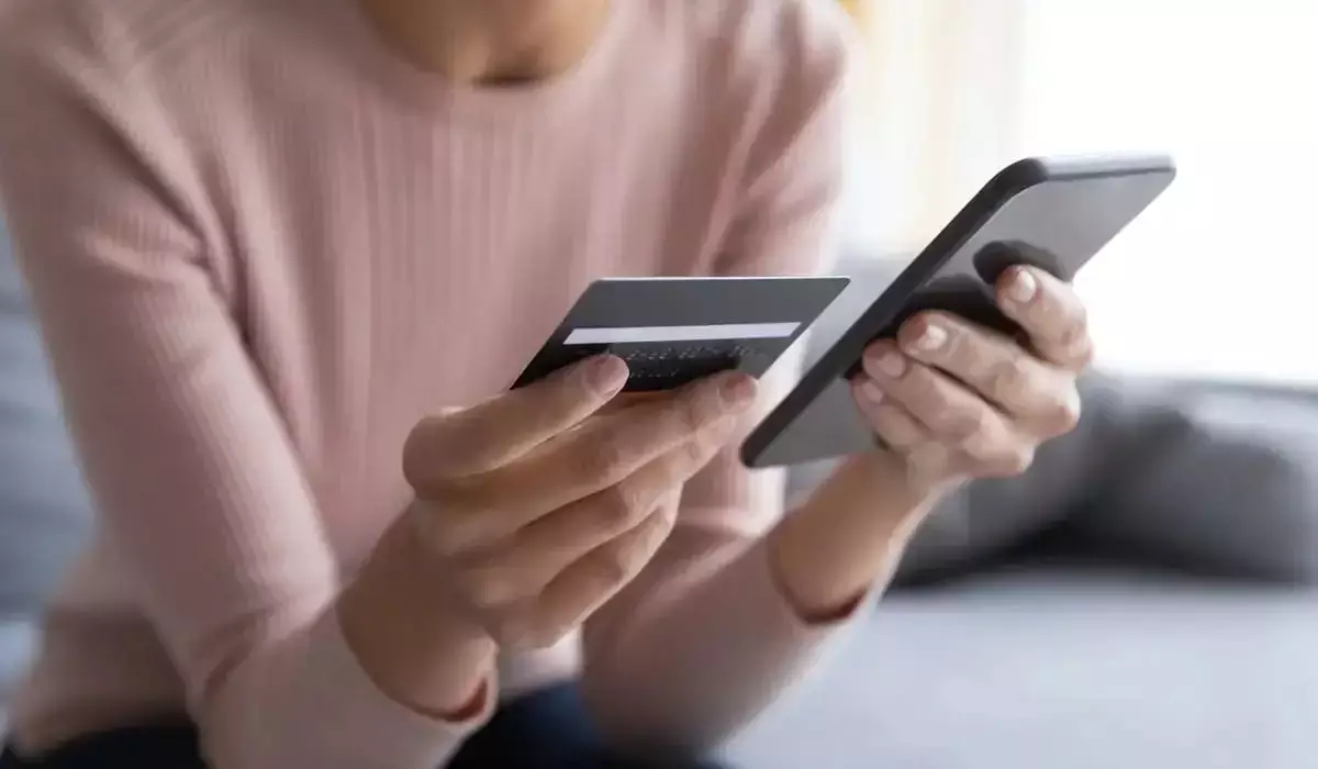 "Белгілі бір санаттар үшін несие алу мүмкіндігі шектеледі": Қазақстандықтарға желіде тараған ақпаратқа байланысты ескерту жасалды