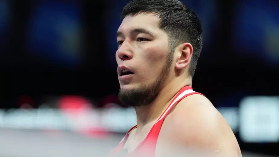 "Приехал только за золотом": Айбек Оралбай вышел в финал чемпионата Азии по боксу
