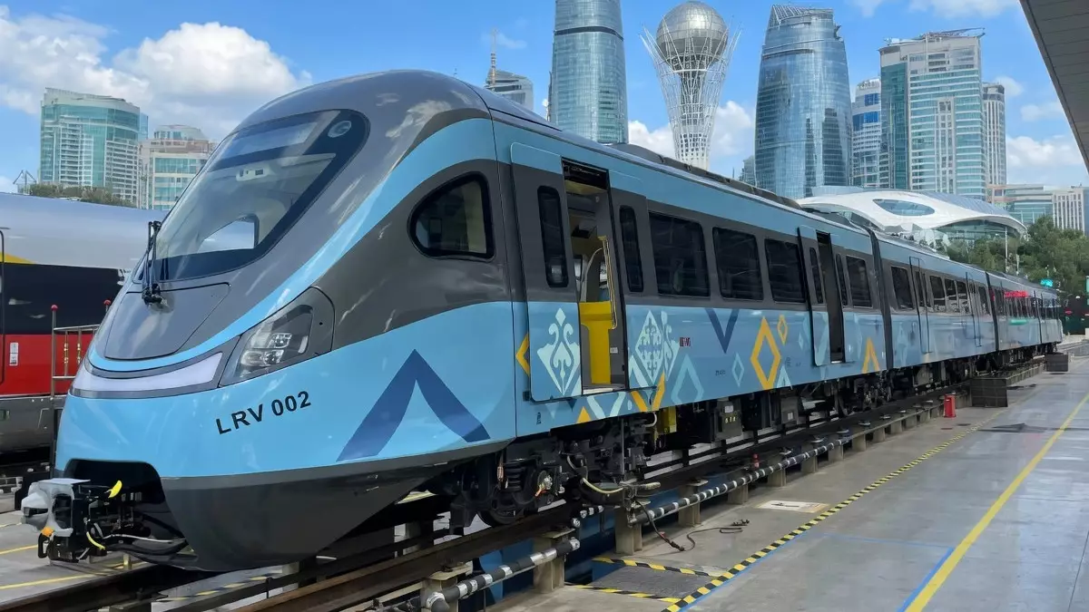 Как будет работать LRT в Астане: скидки для детей и ограничения на багаж