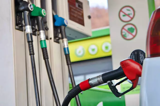 Қазақстанда тағы да бензин қымбаттайды