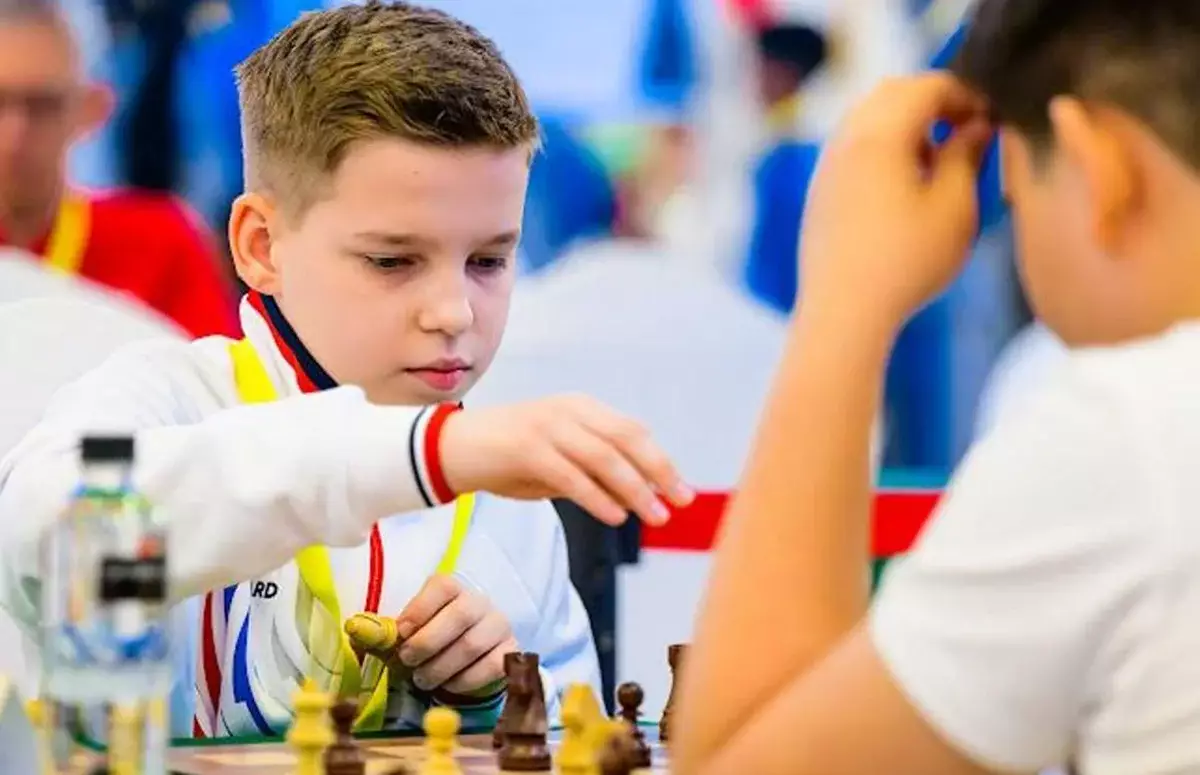 Алматыда мектеп оқушыларына арналған халықаралық шахмат турнирі басталды