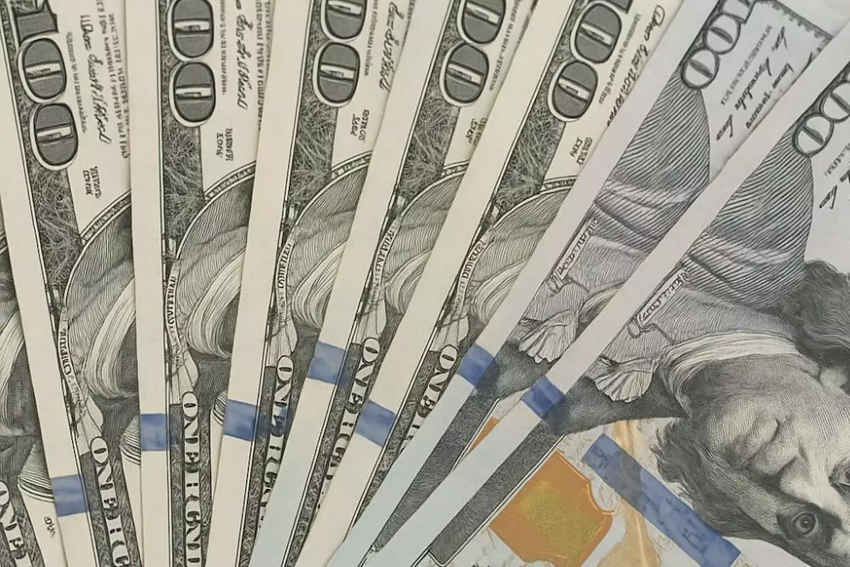 Вернется ли доллар к 550 тенге: экономист дал прогноз