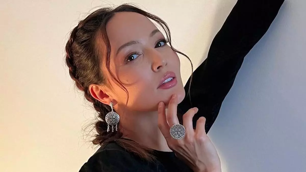 "Бәрінде қате түсінік бар...": Кәмшат Жолдыбаева жан сырын ақтарып, жеке өмірі туралы айтты (ВИДЕО)