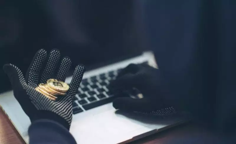 Заработок на просмотре роликов: дело на полмиллиарда дошло до суда в Алматы