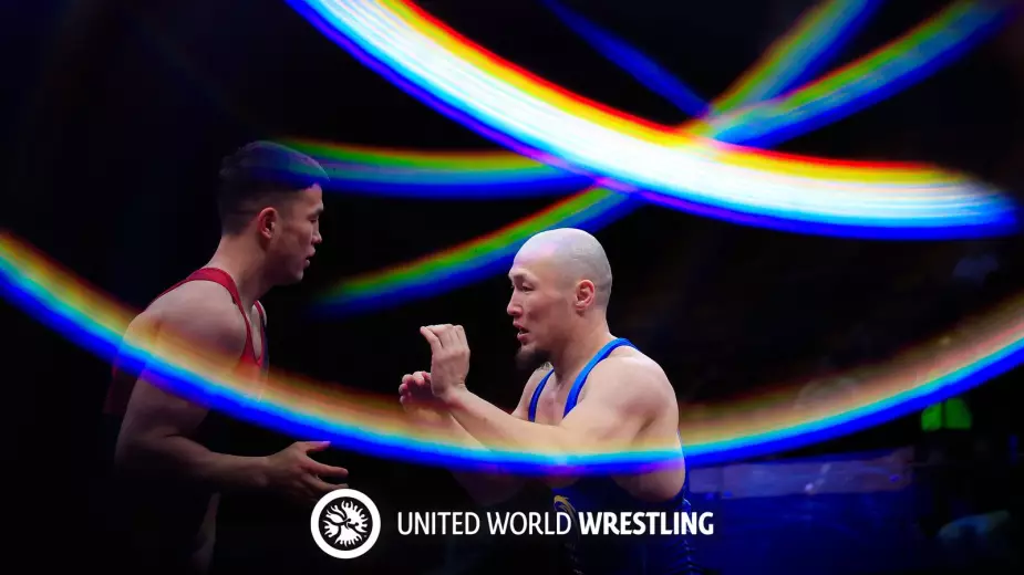 Узбекистанец досрочно разгромил казахстанца на ЧА-2026 по борьбе 