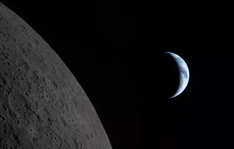 NASA показало уникальные снимки Луны и затмения