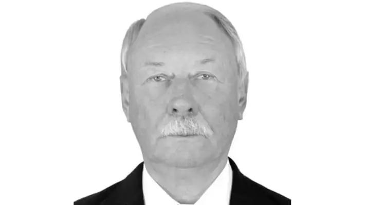 Скончался бывший вице-премьер Вячеслав Голышев