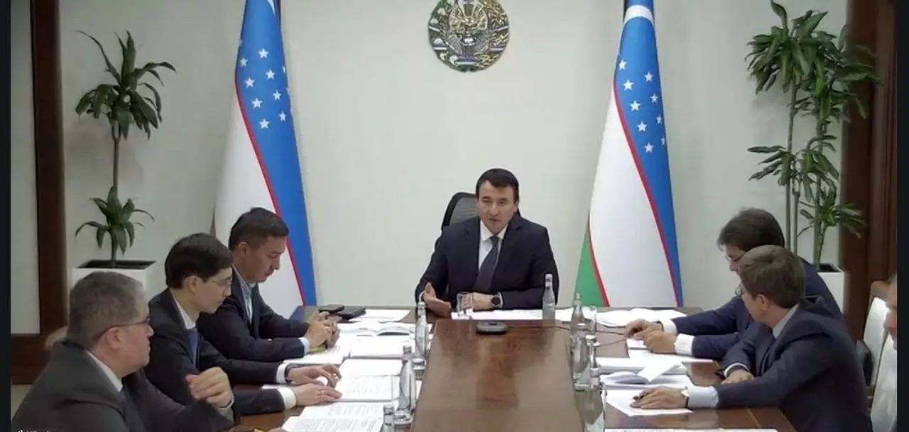 Узбекистан сообщает о прогрессе в инвестиционном сотрудничестве с Казахстаном.