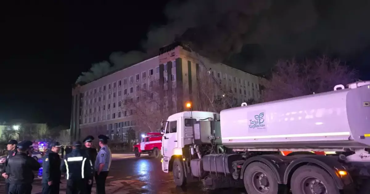  Ақтөбедегі облыстық әкімдік ғимаратындағы өрт толық сөндірілді 
