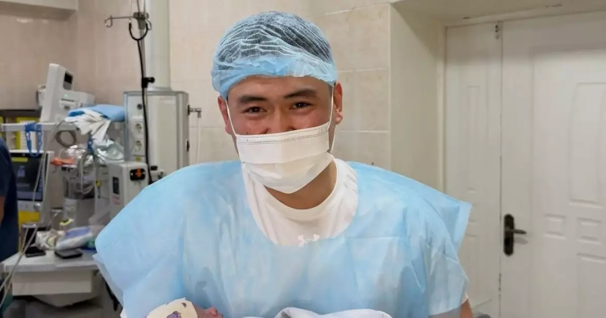  `Сүйінші, ағайын!` – Әнші Төреғали Төреәлі жетінші мәрте әке атанды (ФОТО) 