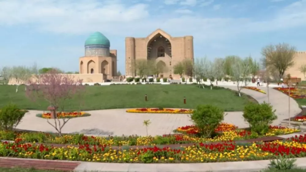 Не только история: Туркестан привлекает всё больше туристов