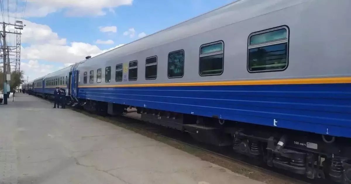   Қарағандыдан Маңғыстауға тікелей қатынайтын пойыз шықты   