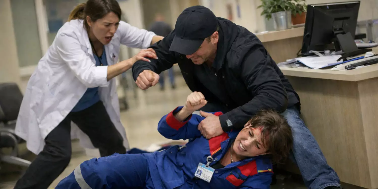 Астанада психикалық денсаулық орталығында фельдшерге шабуыл жасалды