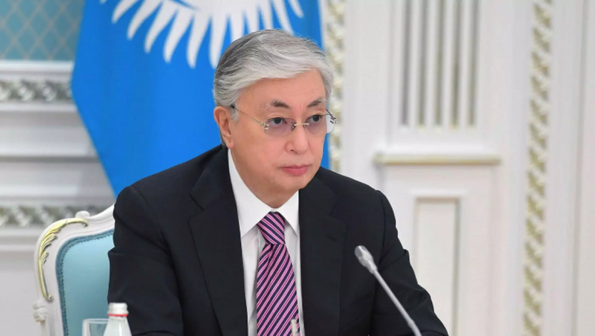 Токаев выразил поддержку соглашению о прекращении огня на Ближнем Востоке