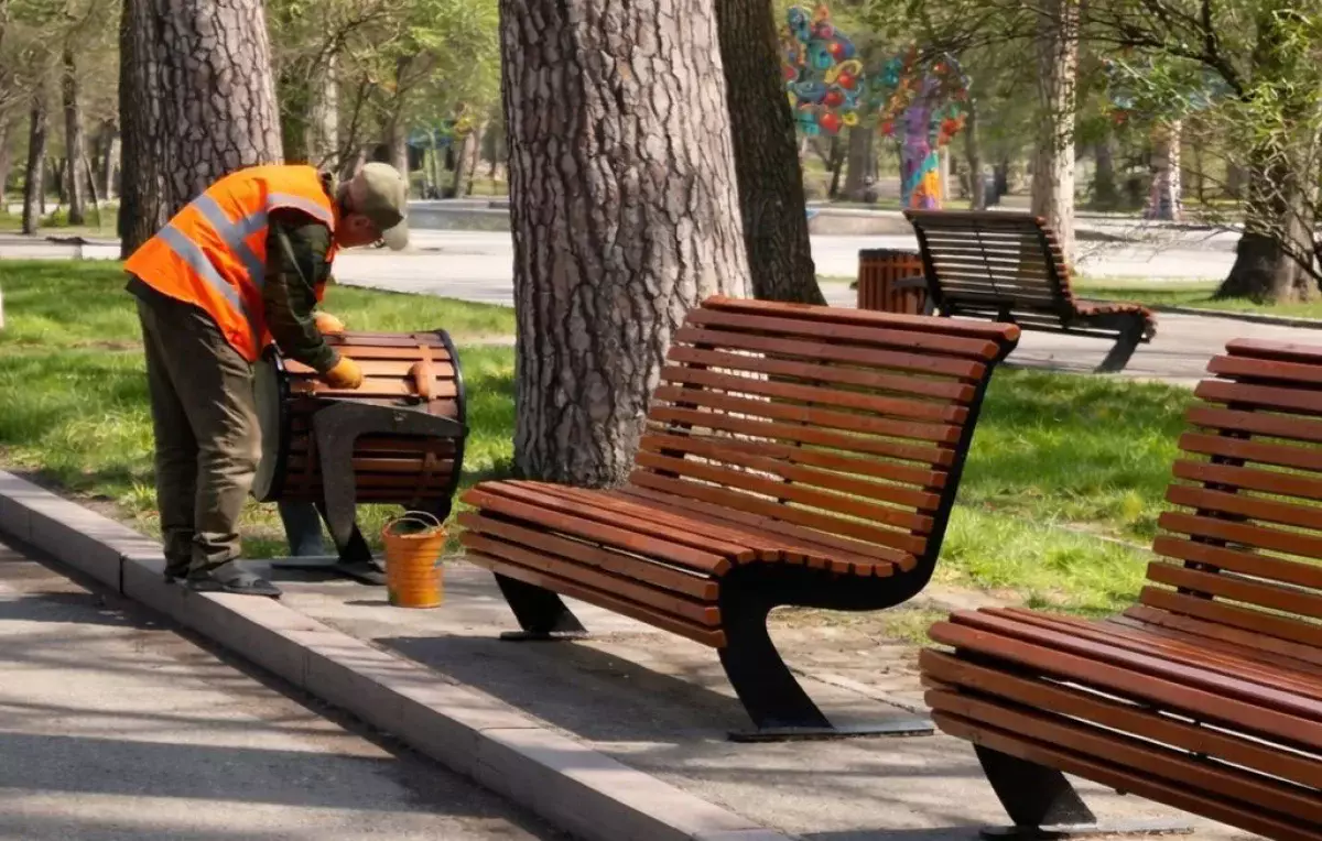 Алматының Медеу ауданында көктемгі көріктендіру жұмыстары қарқын алды