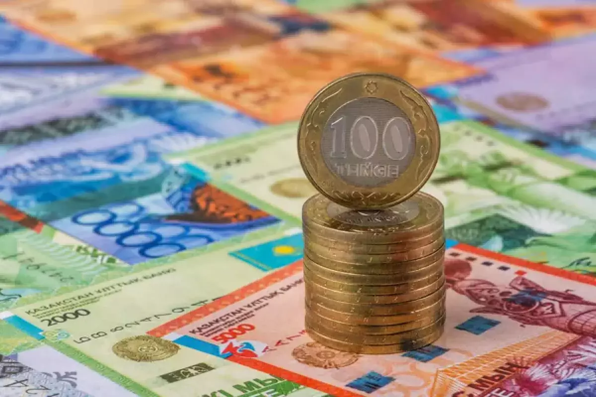 Қазақстанда 167 мың адамға АӘК тағайындалды: қанша қаржы бөлінді