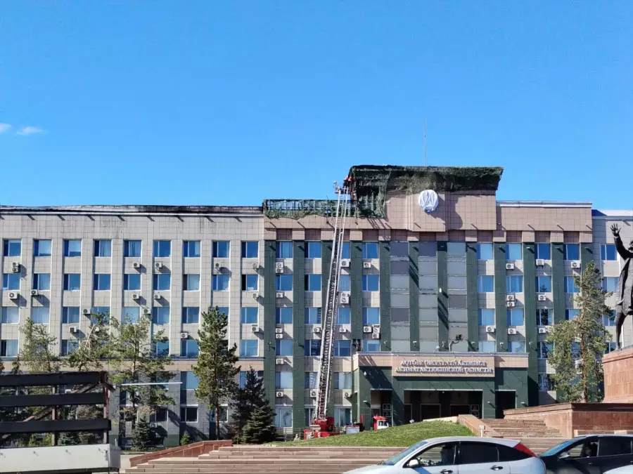 Ақтөбе облысы әкімдігіндегі өрт: төтенше жағдайдың алдын ала себебі белгілі болды