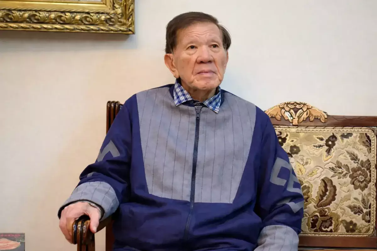 «Дұғада болыңыздар»: Мұхтар Шаханов жансақтау бөлімінде жатыр