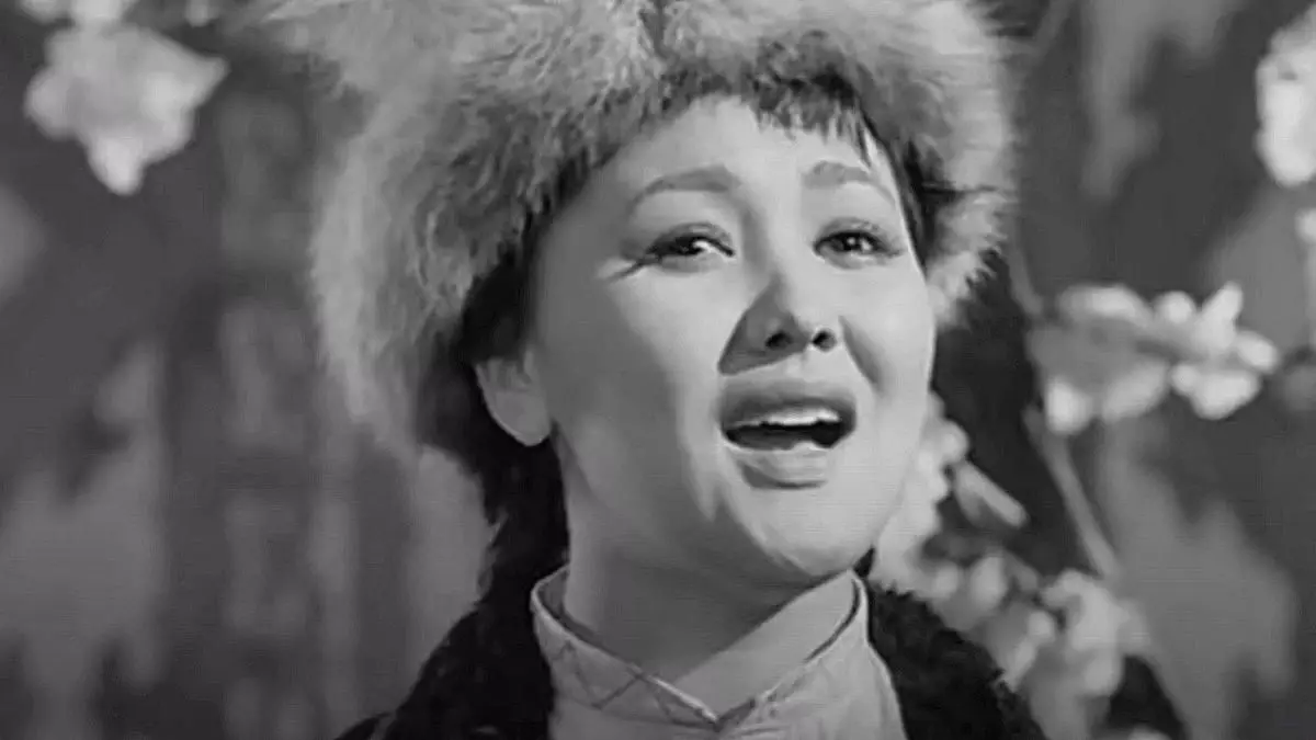 Казахская Джина Лоллобриджида - Майканова апай