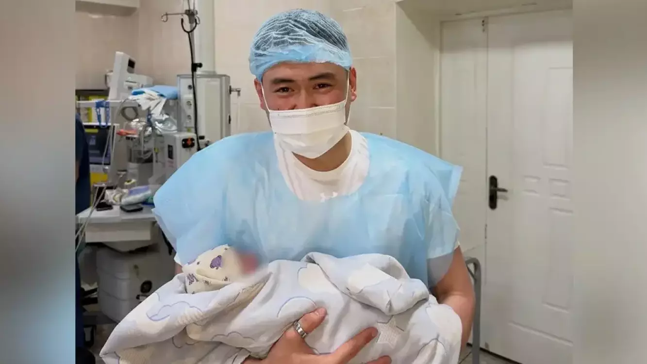 Төреғали Төреәлінің жетінші баласы дүниеге келді