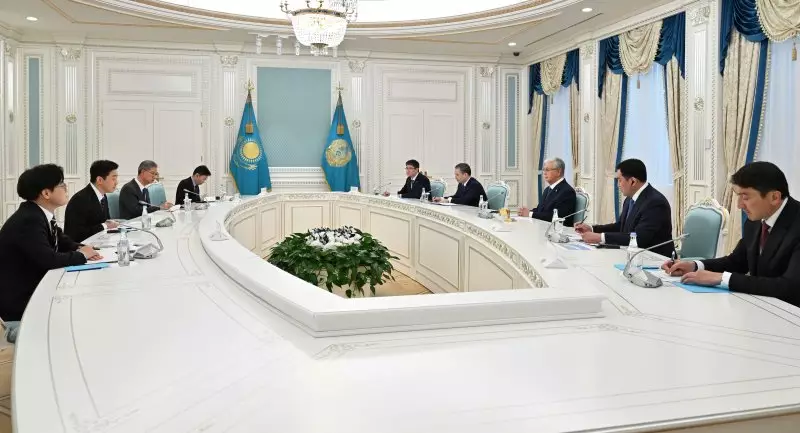 Приехал за нефтью? В Акорде приняли представителя Южной Кореи