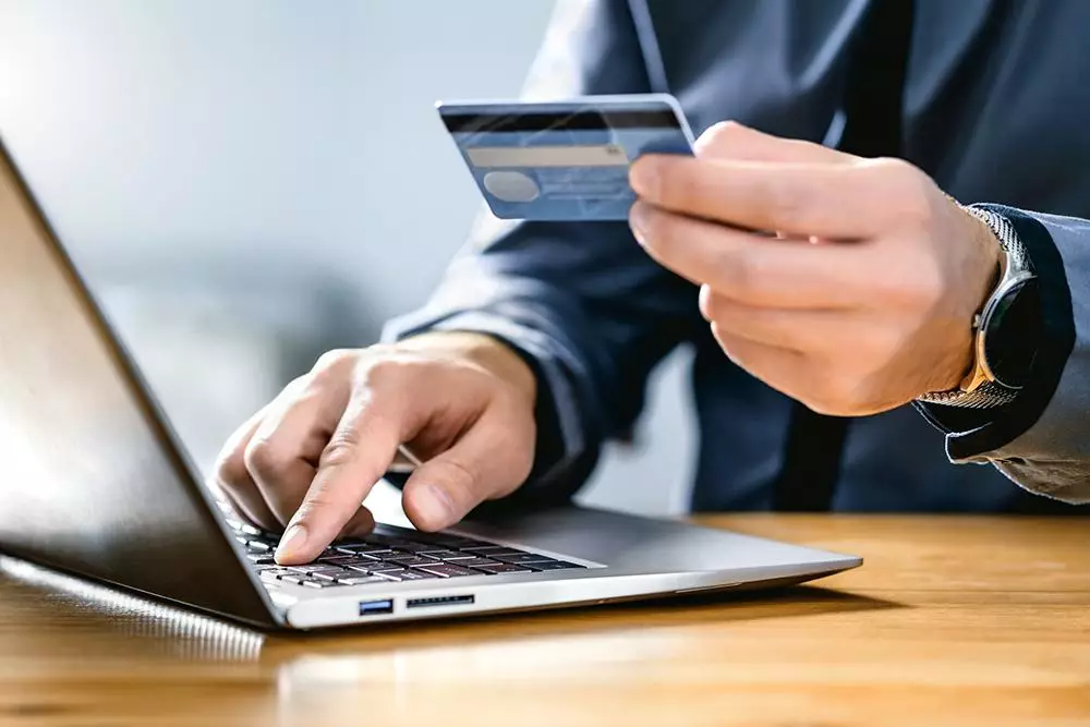 Полиция предупредила казахстанцев о росте инвестиционного мошенничества в интернете