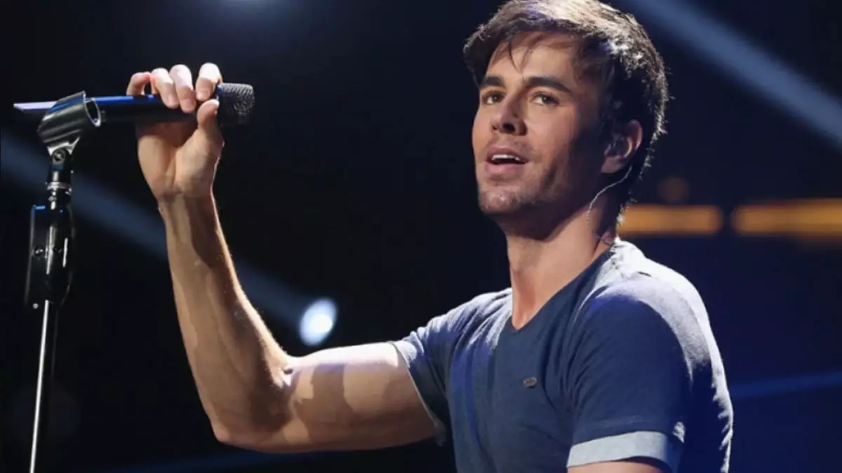 Какие действия Энрике Иглесиаса на сцене могут оказаться под запретом