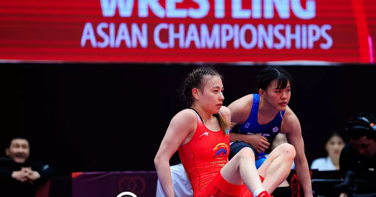 Марал Тәңірбергенова мен Гүлмарал Еркебаева Азия чемпионатының қола медалі үшін күреседі 