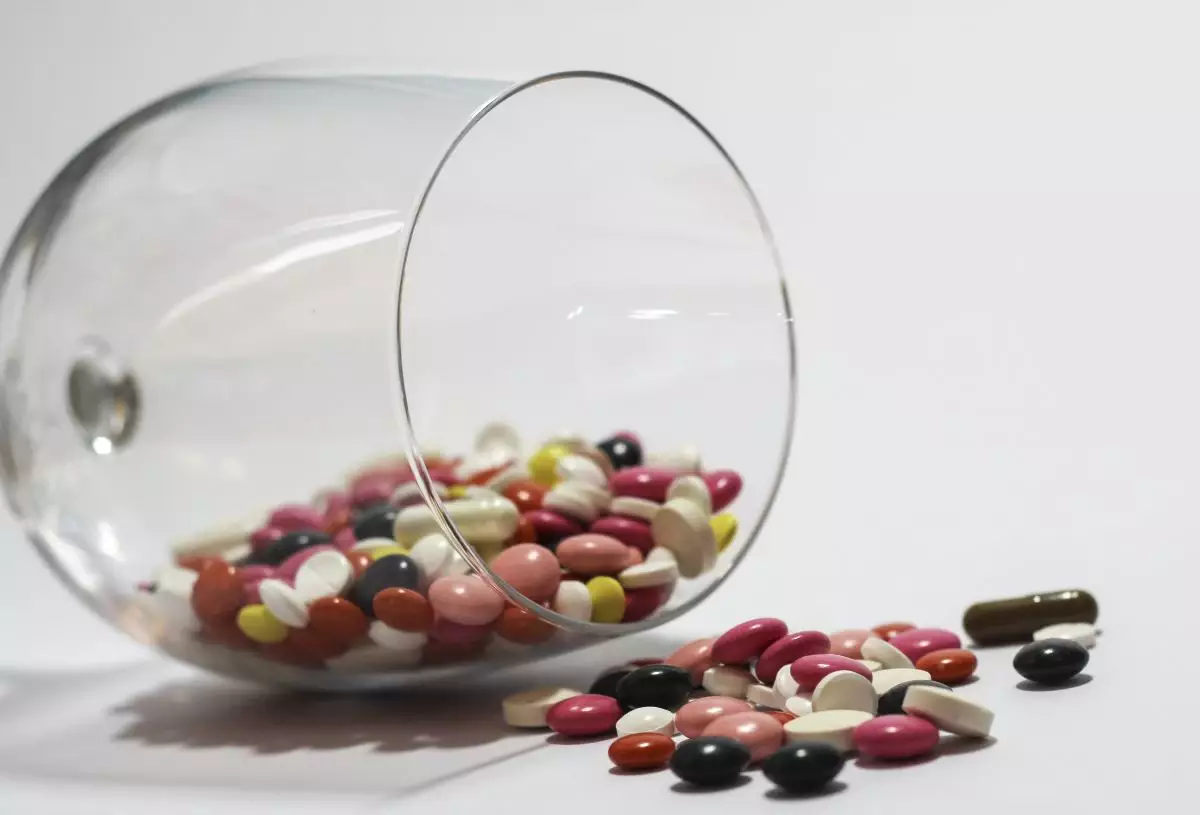 Қазақстанда дәрілік заттарды қолдан жасау не себепті қылмыстық жауапкершілікке жатпайды?