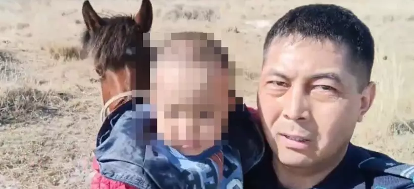 Трехлетний малыш потерялся в степи в области Абай: чудесная история спасения