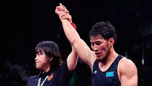 Казахстанец эффектно завоевал золото чемпионата Азии по борьбе