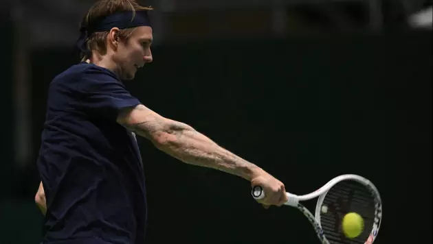 Александр Бублик узнал следующего соперника на турнире за 6 миллионов евро