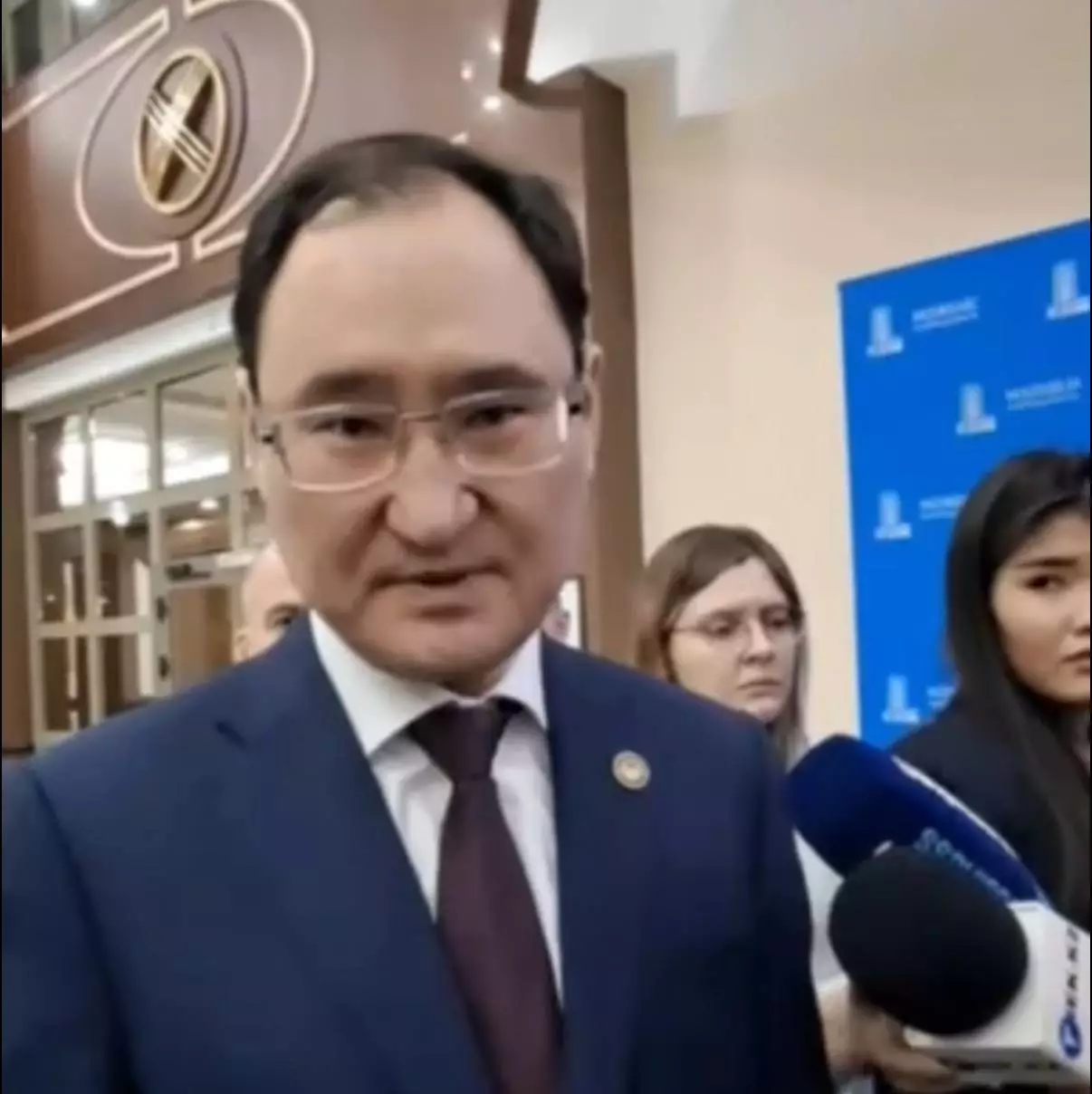 Полиция дрондарының қазақстандықтардың үйлерінің терезесіне қарауға құқығы бар ма?