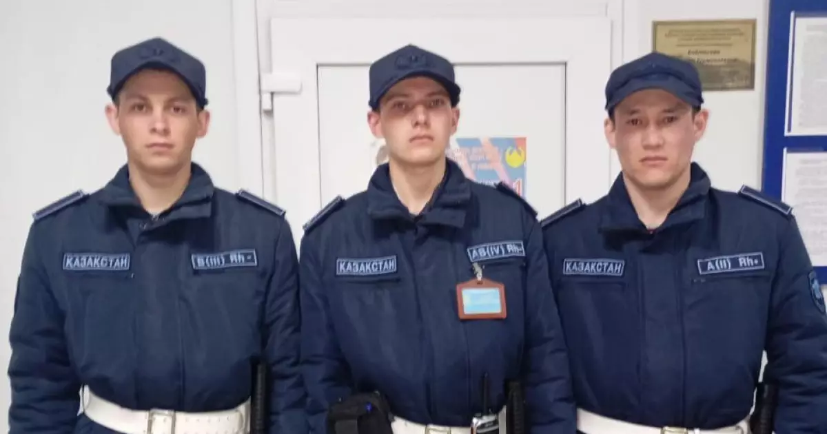   Қостанайда тапаншамен оқ атып жүрген азаматты Ұлттық ұланның әскери қызметшілері ұсталды   
